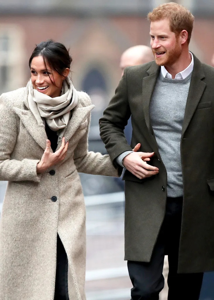 meghan markle messy bun