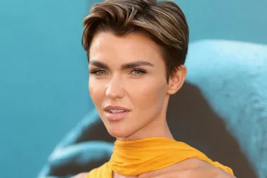 Here’s What Ruby Rose Looks Like With Long Wavy Hair