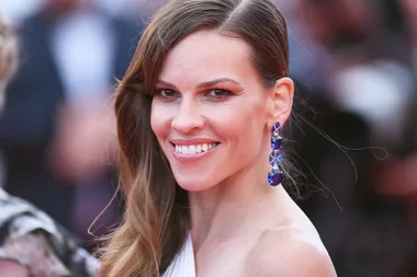 Surprise! Hilary Swank Secretly Got Married To Boyfriend Philip Schneider