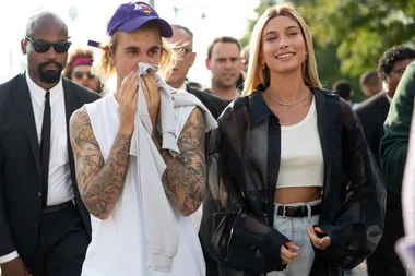 Just In! Justin Bieber And Hailey Baldwin Walk Down The Aisle At Local Courthouse