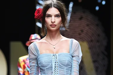 Emily Ratajkowski Just Made A Rare Runway Appearance