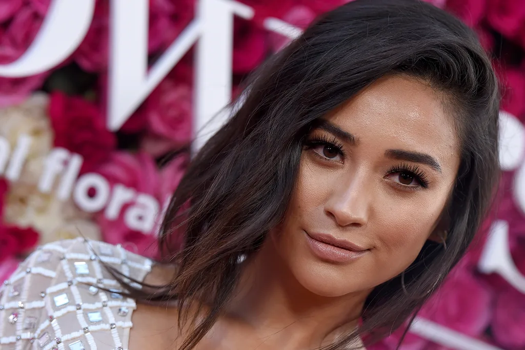 Shay Mitchell