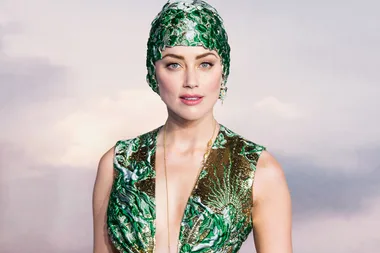 Amber Heard Just Wore A Swimming Cap On The Red Carpet