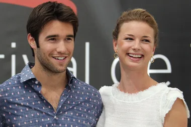 Emily VanCamp And Josh Bowman Share First Photos From Their Wedding