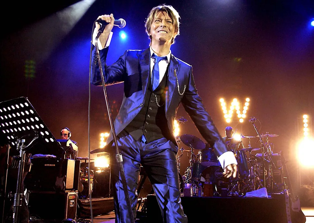 David Bowie in 2002