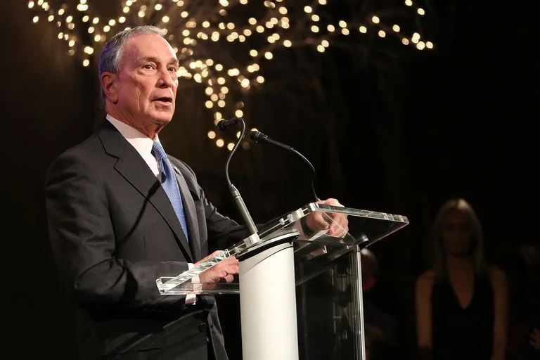 Michael Bloomberg (D)