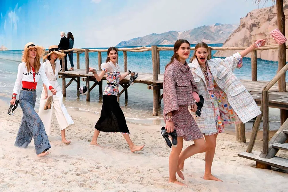 Chanel ready-tow-wear spring/summer 2019