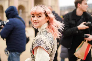 Game of Thrones Star Maisie Williams Steps Out With Pink Hair In Paris