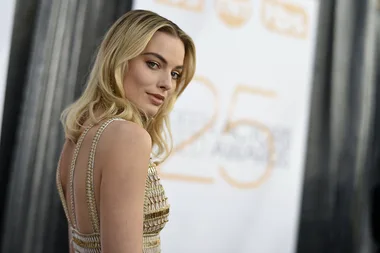 Our First Look At Margot Robbie’s Harley Quinn Movie Is Here