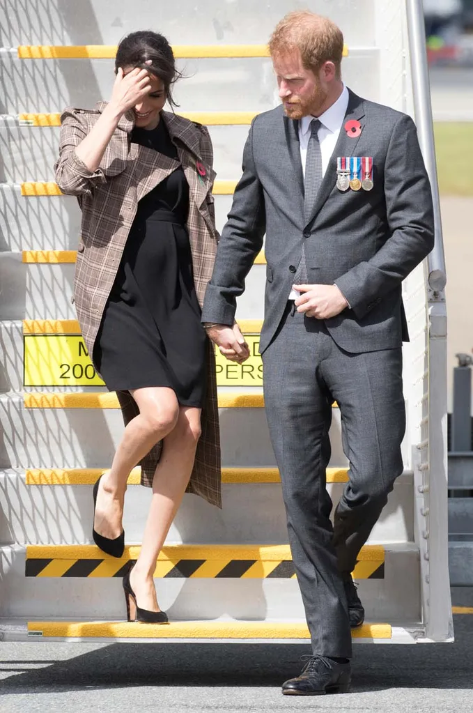 Meghan, Duchess of Sussex arrive at Wellington airport on October 28, 2018 in Wellington