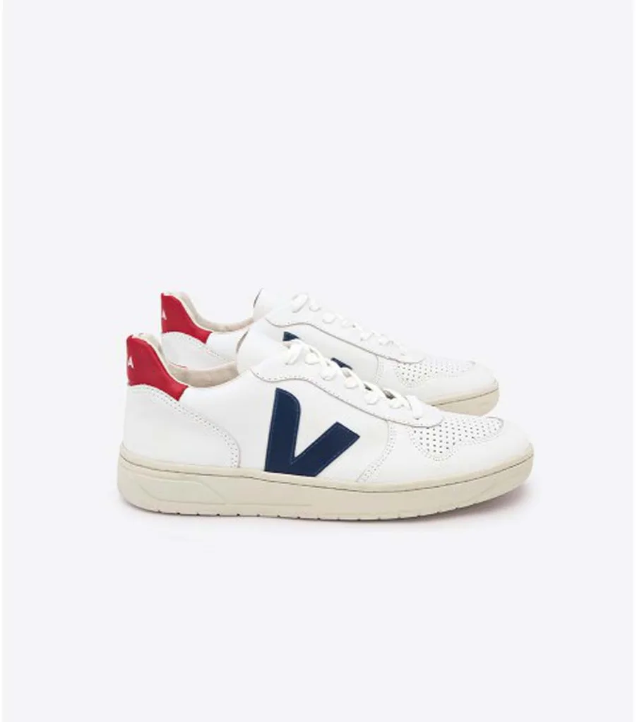 3. Veja V10 sneakers