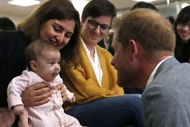 Prince Harry Just Asked A Mother With A Newborn How Much Sleep He’s Going To Get