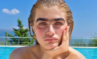 Meet The Model Completely Challenging Conventional Beauty Standards