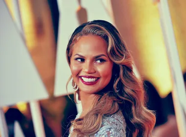 Chrissy Teigen Claps Back At Trolls Who Criticized Her Weight