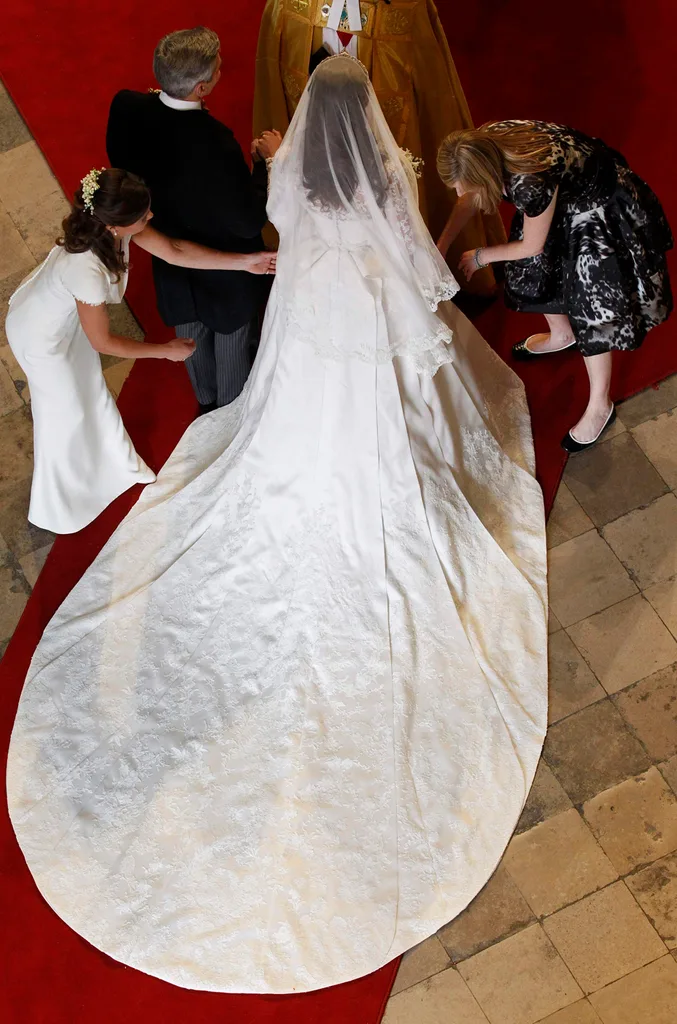 Kate Middleton Wedding Dress