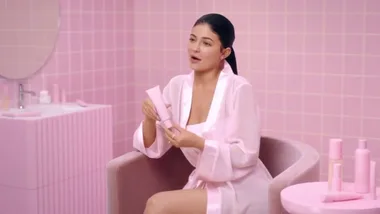 WATCH: Kylie Jenner’s walnut face scrub from Kylie Skin