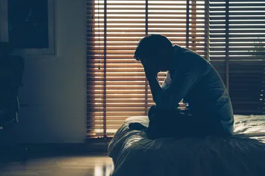 How To Spot The Signs Of Depression And Anxiety In Men