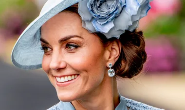 Kate Middleton Wears A Blue Elie Saab Dress To Kick Off Royal Ascot