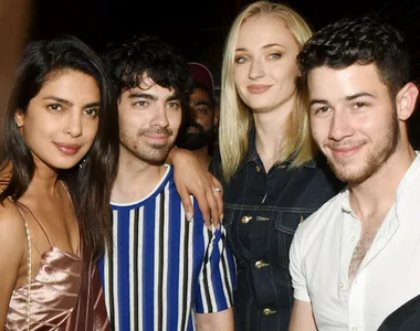 Sophie Turner, Joe Jonas, Priyanka Chopra And Nick Jonas Are Partying On A Boat