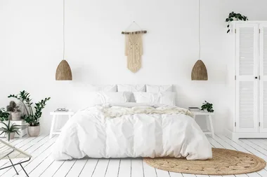 Here’s Where You Can Get A Pair Of Pure Linen Sheets For Under $100