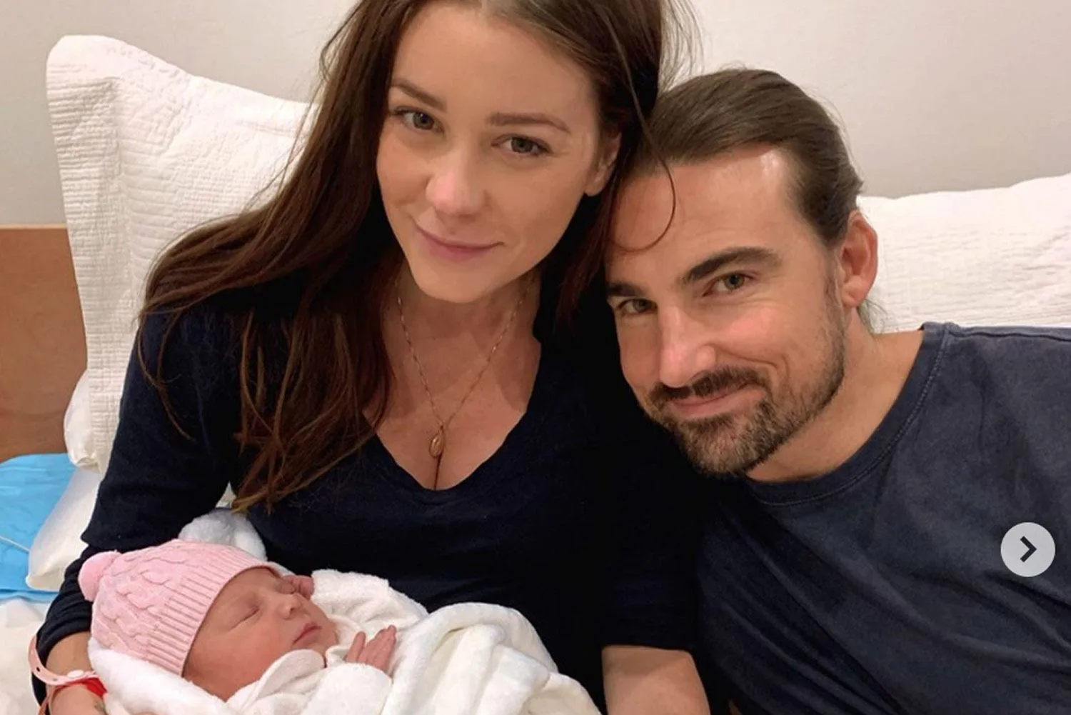 Former ‘Bachelor’ Star Lisa Hyde Welcomes Her First Child
