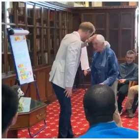 Prince Harry And Dr Jane Goodall Reenacted A Chimp Greeting