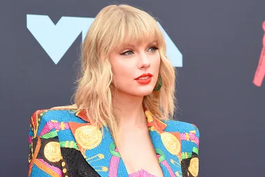 Every Must-See Red Carpet Look From The 2019 MTV VMAs