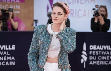 Kristen Stewart Wore Shorts On The Red Carpet