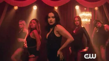 Veronica Lodge dancing in Riverdale