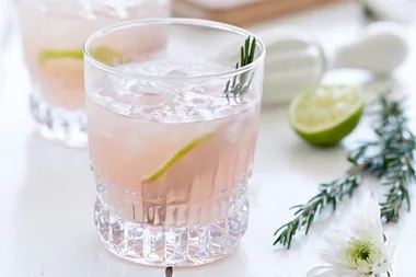 You Can Now Get A Magical Colour Changing Gin In Australia