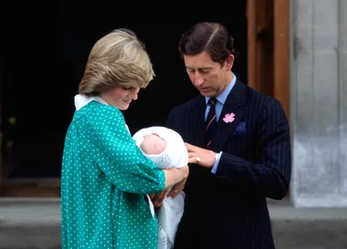 The First Pictures Of Baby Prince William On ‘The Crown’ Season 4 Have Leaked