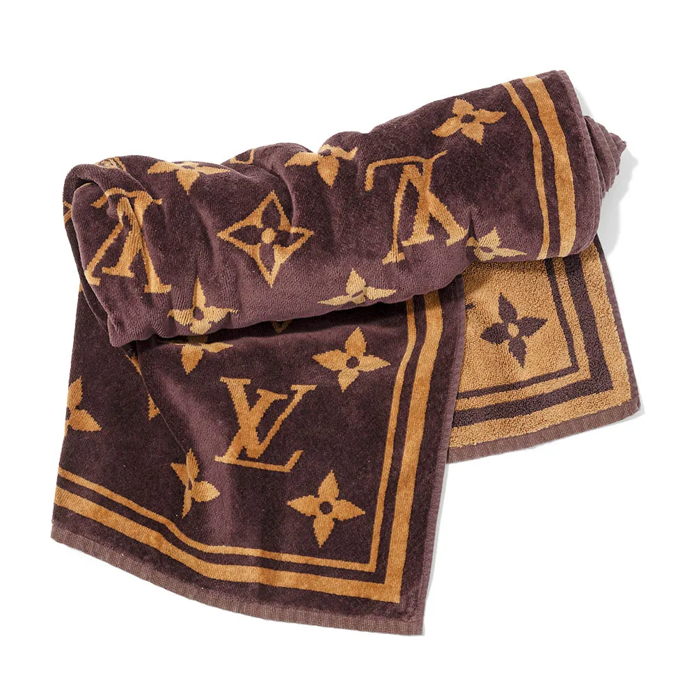 Gift Guide Louis Vuitton towel