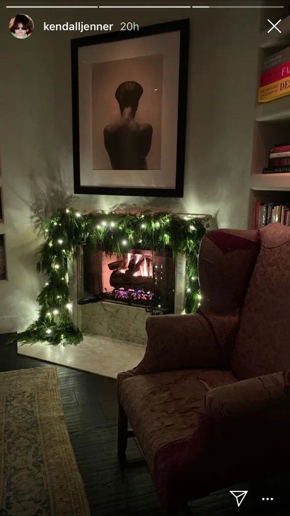 kendall jenner christmas decorations