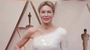 Renee Zellweger sparkles in a one-shoulder dress at Oscars 2020