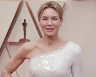 Renee Zellweger sparkles in a one-shoulder dress at Oscars 2020