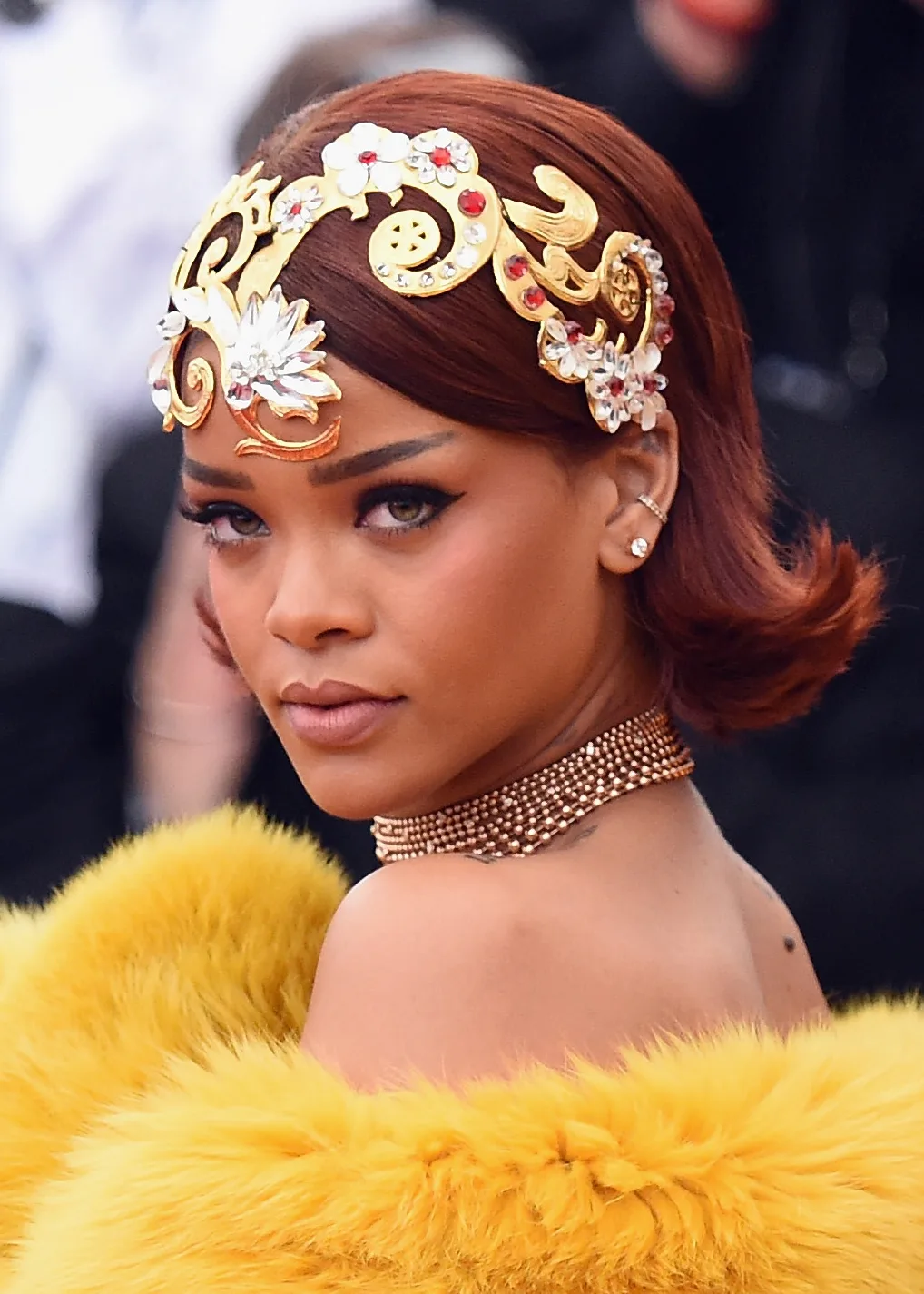 Rihanna met gala beauty look in 2015 ‘China: Through The Looking Glass’ included a red flicked bob