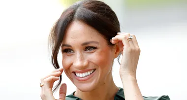 This Meghan Markle Necklace Apparently Caused Controversy At The Palace