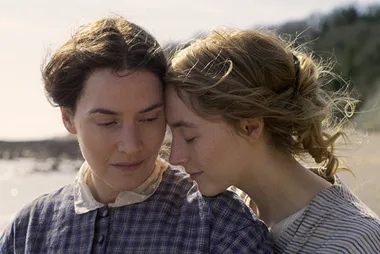 Kate Winslet And Saoirse Ronan Spark A Compelling Beachside Romance In ‘Ammonite’