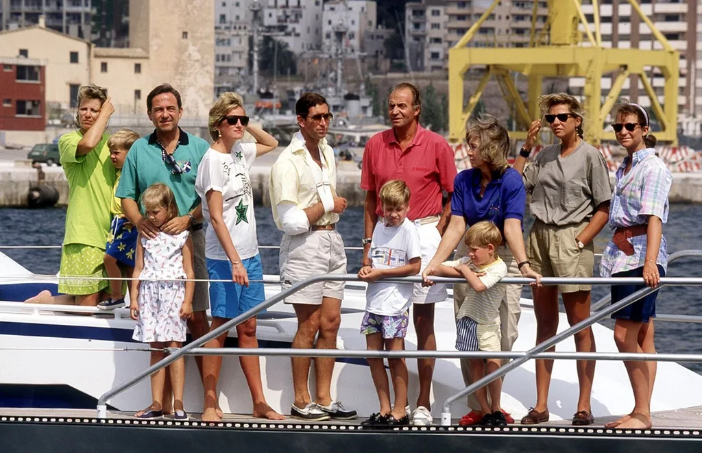 Princess Diana Prince Charles Family Photo Greece