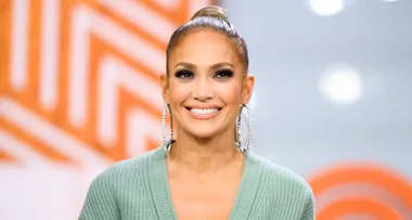 Jennifer Lopez Just Debuted The Ultimate ’70s-Style Fringe And It’s Perfect For Summer