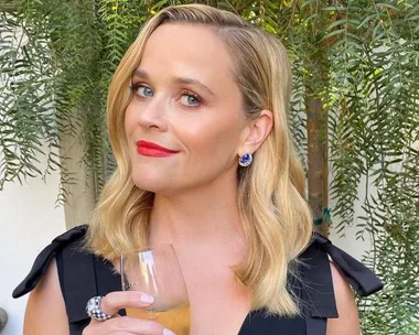 Reese Witherspoon Shared Her Go-To 4-Ingredient Cocktail Recipe In A Viral Video