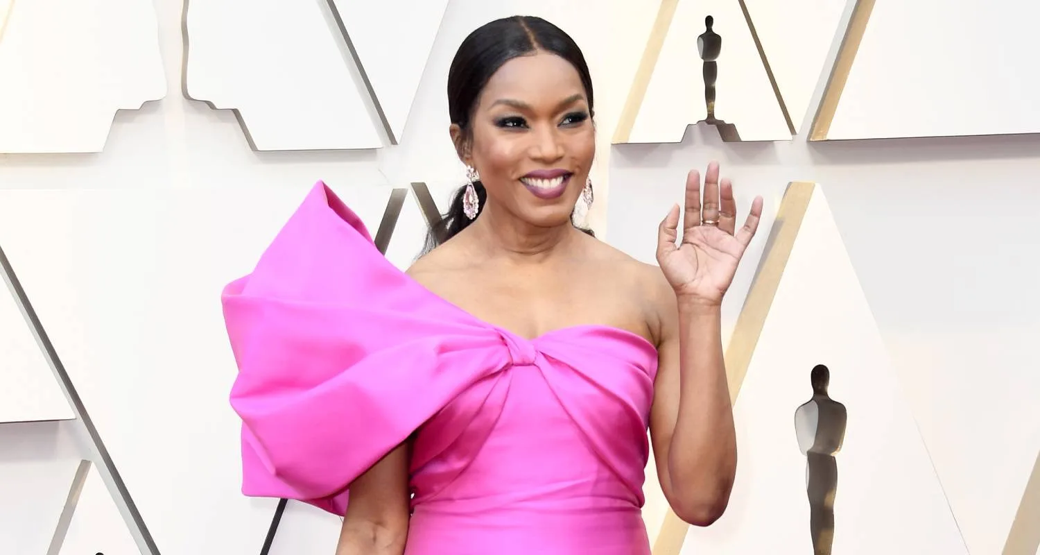 Angela Bassett’s Exact Diet And Fitness Routine