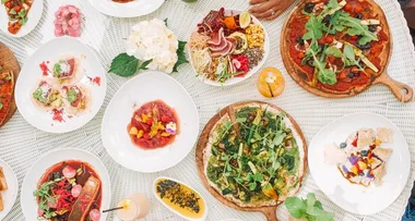 12 Healthy Food Bloggers You Need To Be Following On Instagram