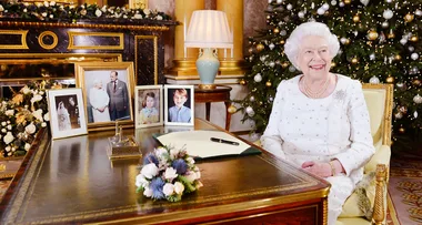 The Royal Family Shared The Recipe For The Queen’s Favourite Boozy Christmas Pudding