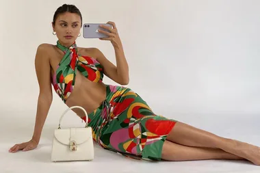 Summer Style Will Be All About Mini Bags And Crocs, According To Sarah Ellen