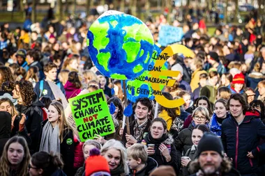 Over 400 Female Climate Leaders Unite To Call Out Gender Inequality Ahead Of COP26