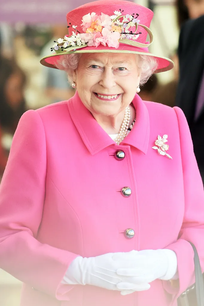 Queen Elizabeth's Brooches