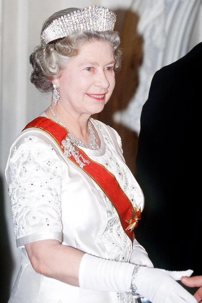 Queen Elizabeth's Brooches