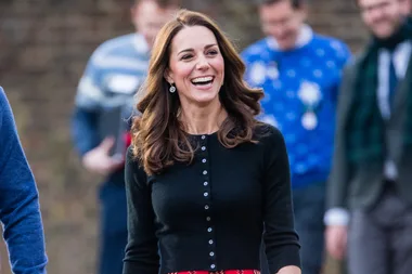 The Duchess Of Cambridge Rewears Her Favourite Tartan To Thank Frontline Workers