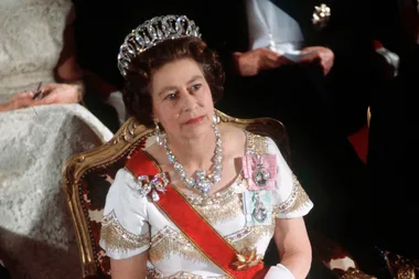 You Can Actually Buy Royal-Approved Replicas of The Queen’s Jewellery